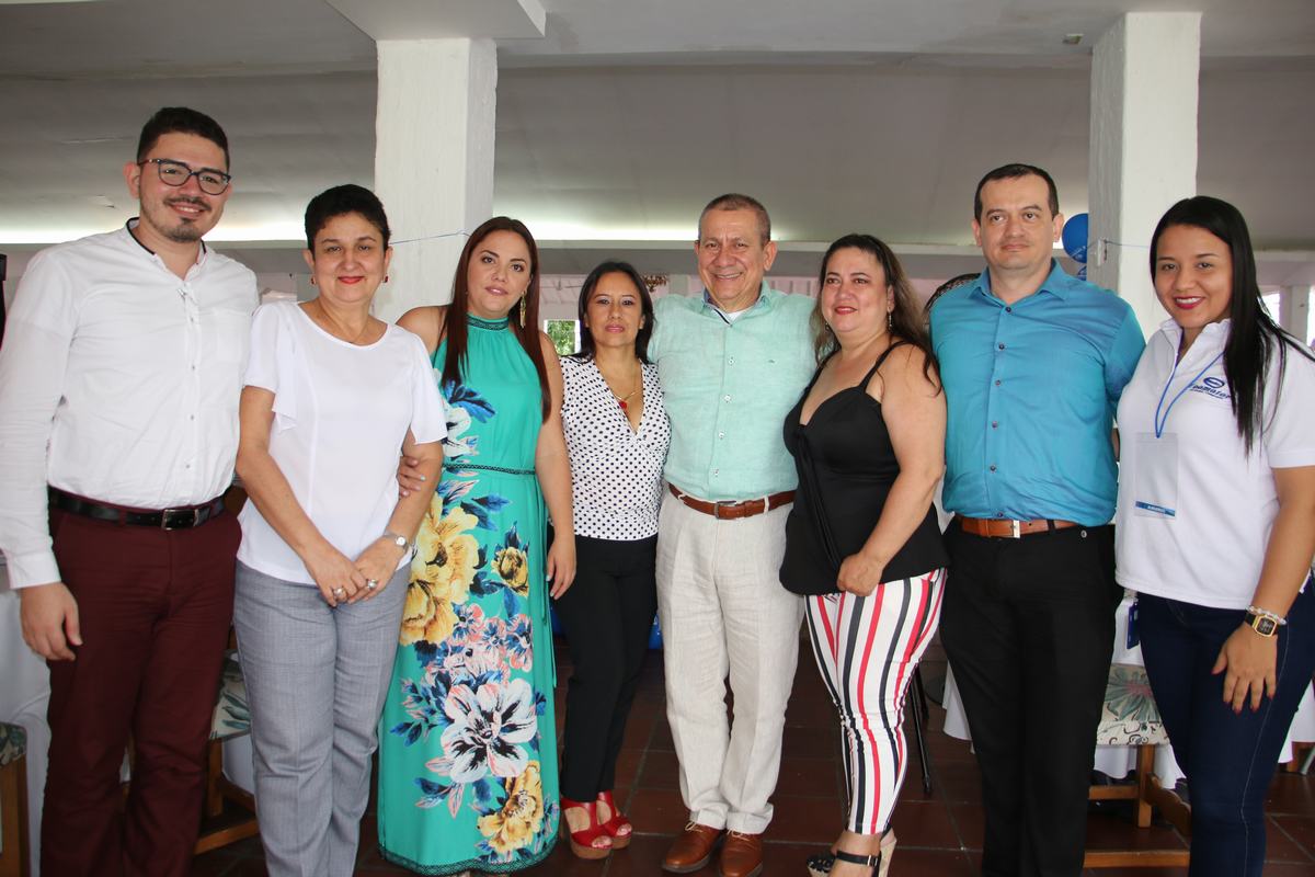Sebastián Repizo, Melida Roa, Neyiret Olaya Vargas, María Teresa Vergel, Armando Cuéllar Arteaga, Liliana Chaúx, Hernán Arias y Kelly Ducuara.